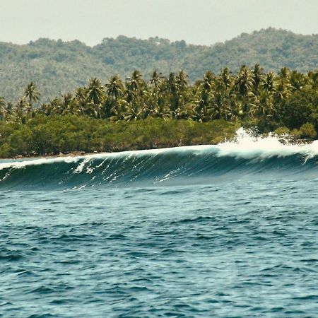 Отель "Triangle Hut" Camp Fuego Siargao Catangnan Экстерьер фото